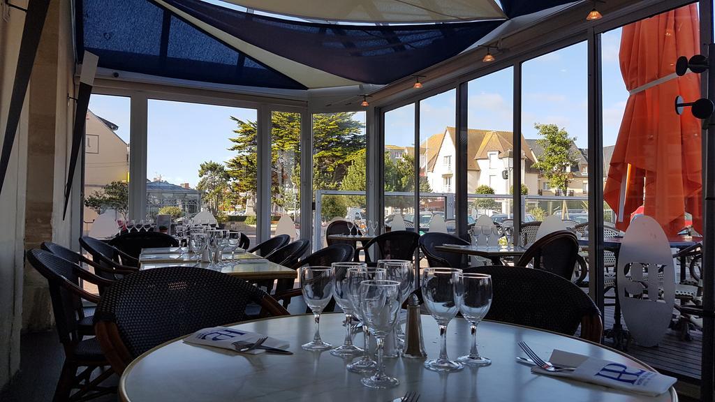 Hotel De Paris Courseulles-sur-Mer Exterior foto